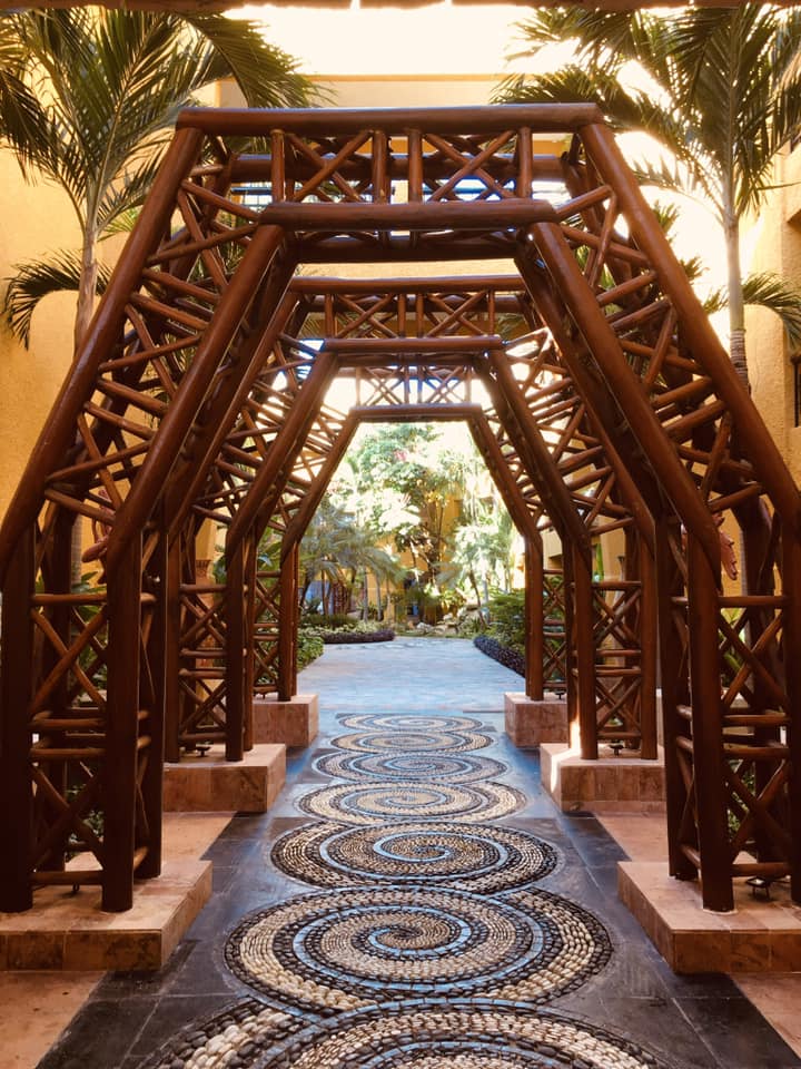 picture of a woven wooden arch